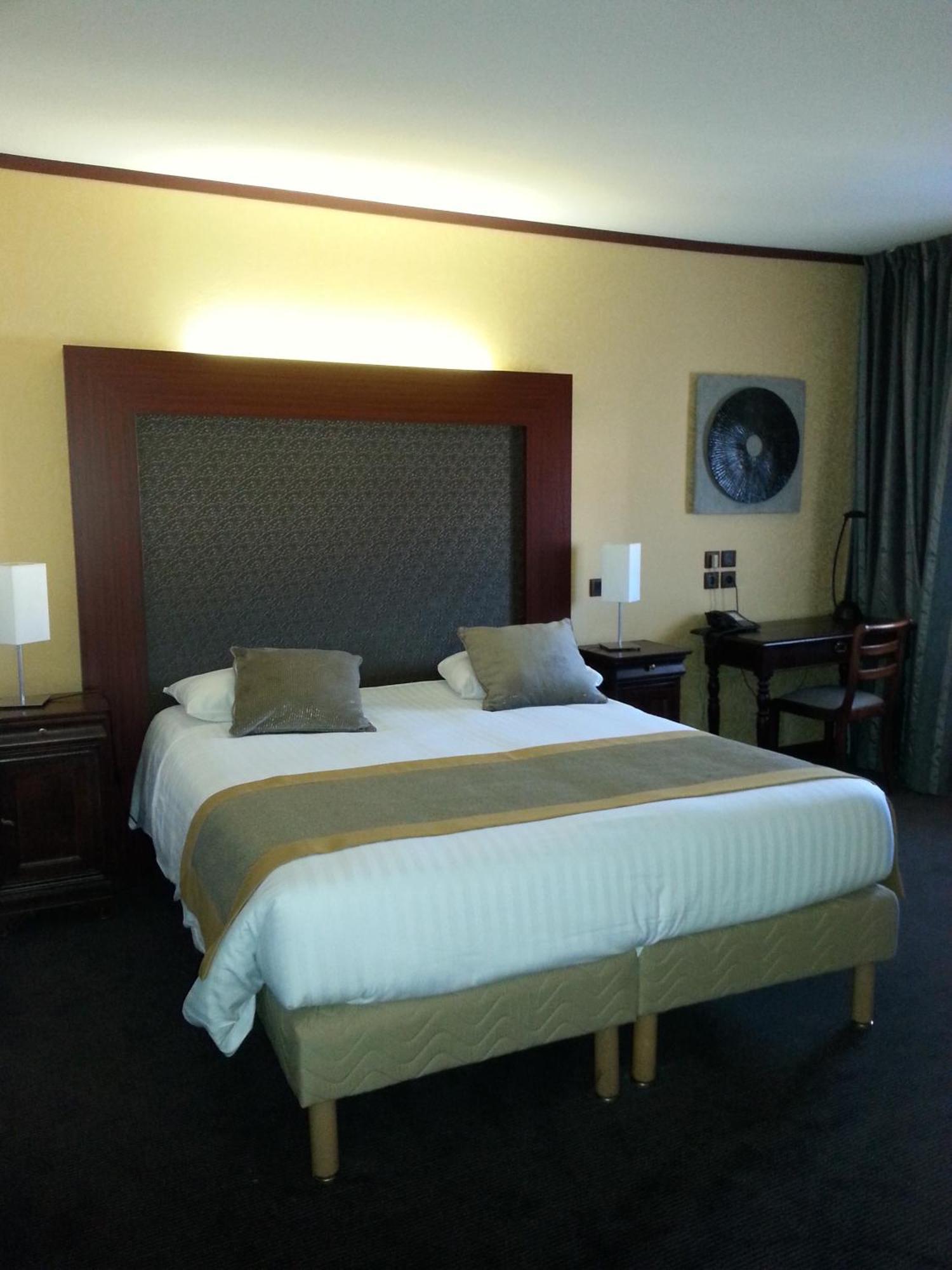 Hotel De France Montargis Ngoại thất bức ảnh