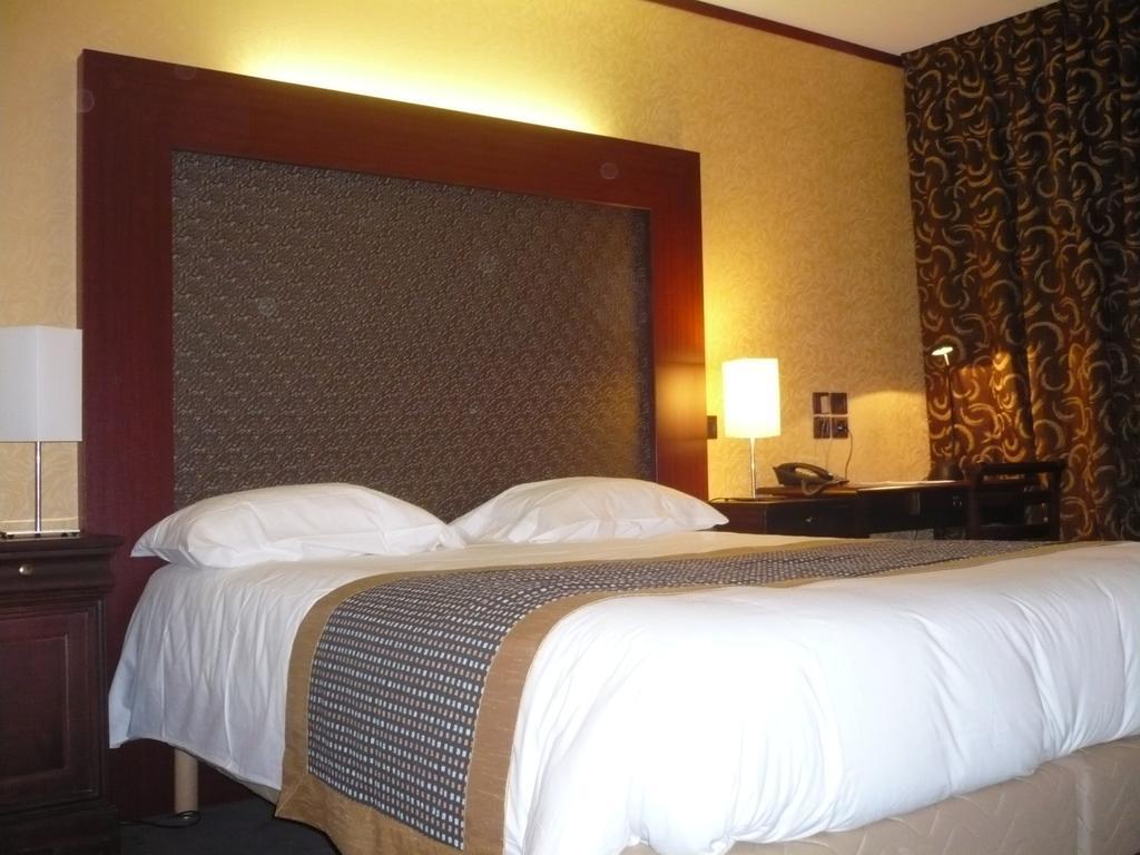 Hotel De France Montargis Ngoại thất bức ảnh
